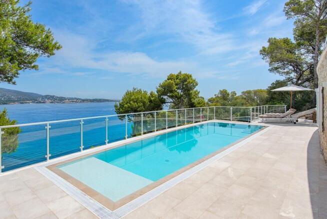 Pool (1)