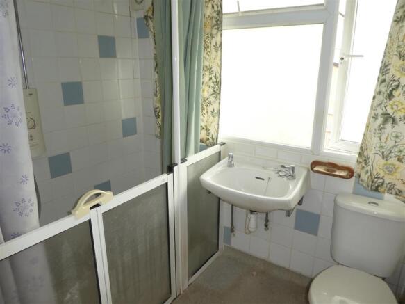 shower room.JPG