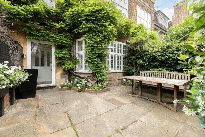 West Facing Garden