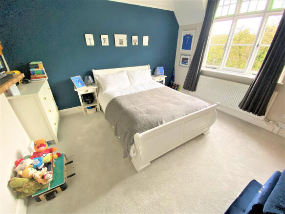 Photo 11