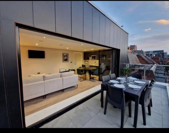 PHOTO-2025-10-27-09-34-00 2.jpg