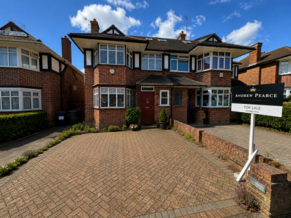 Cannonbury Avenue, Pinner