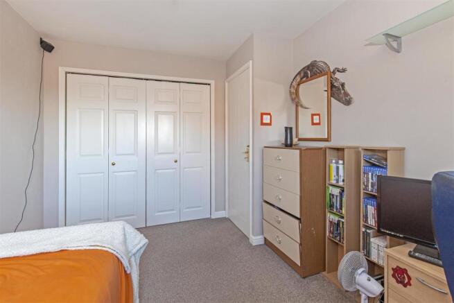 Bedroom 2-3.jpg