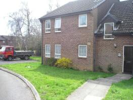 9, Celia Close, Waterlooville PO7 8LS