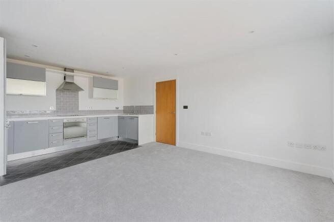 CAPITOL SQUARE (10).jpg