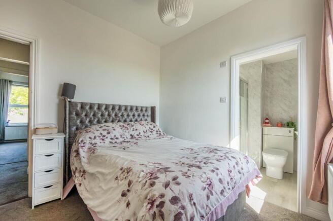 3 bed Detached for sale Image 12