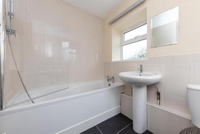 70 Grimstone Road (1 of 24).jpg