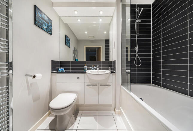 1346008-16-68b98d...