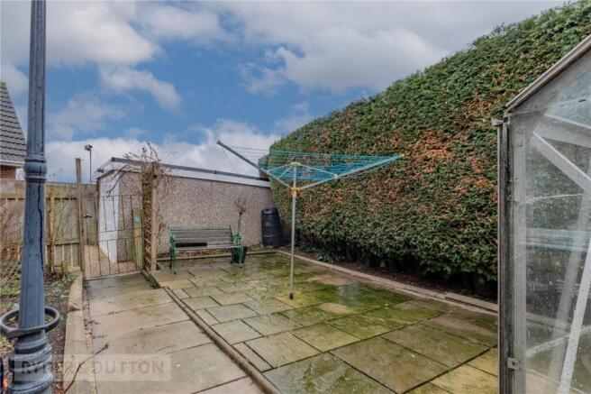 2 bed Detached for sale Image 11