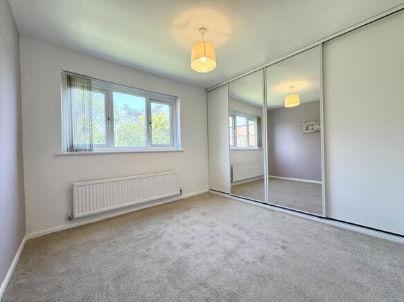 2 bed Apartment for sale Image 8