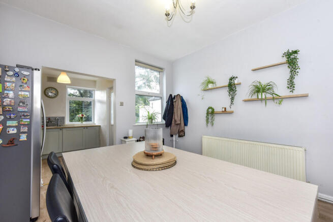 3 bed Terraced for sale Image 7