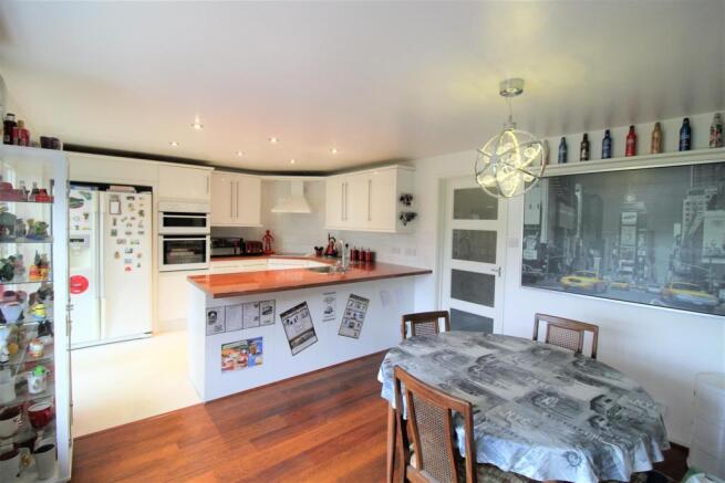 kitchen-diner