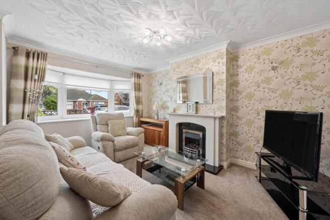 Lounge / Dining Room