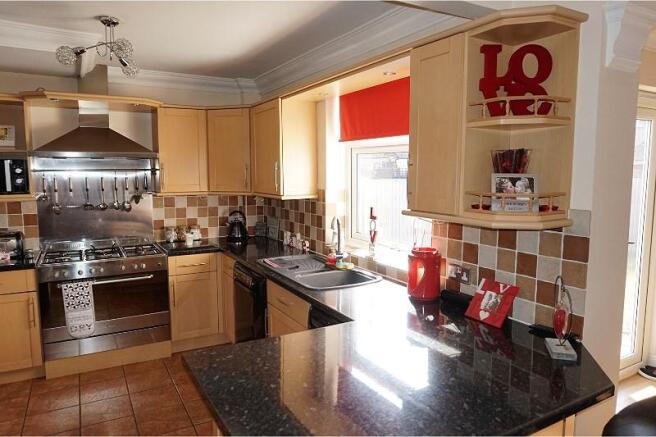 Kitchen / Diner