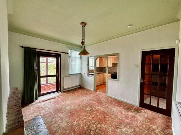 3 bed Terraced for sale Image 5