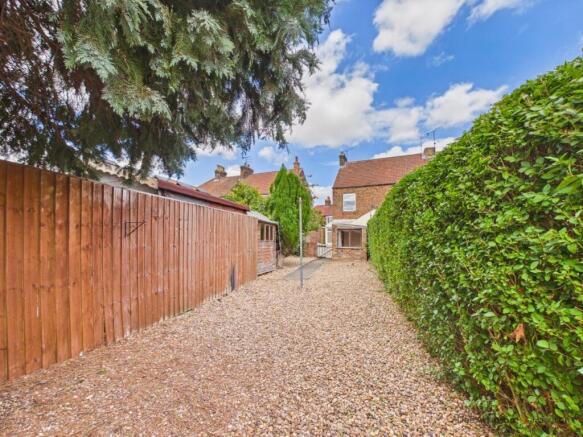 3 bed End of Terrace for sale Image 4