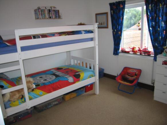 Photo 10
