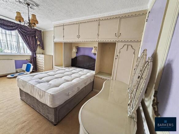 3 bed Semi-Detached for sale Image 11