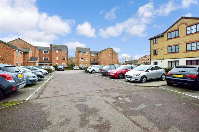 Driveway/Parking