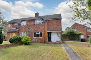 1, Goodwood Crescent, Gravesend DA12 5EZ