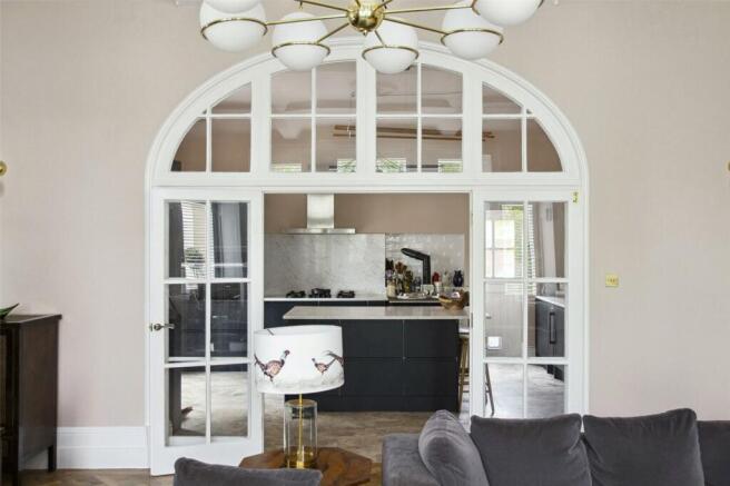 Sitting/Dining Room