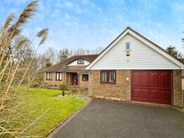 2, The Paddock, Reedswood Road, Broad Oak TN31 6DH