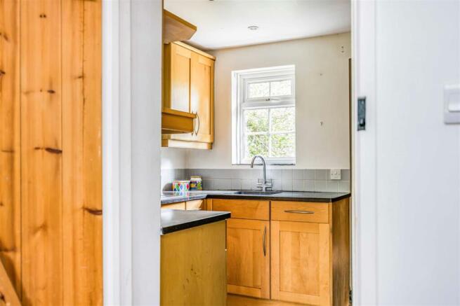 19 Burntash Cottages, Steep Marsh, Petersfield-Sma