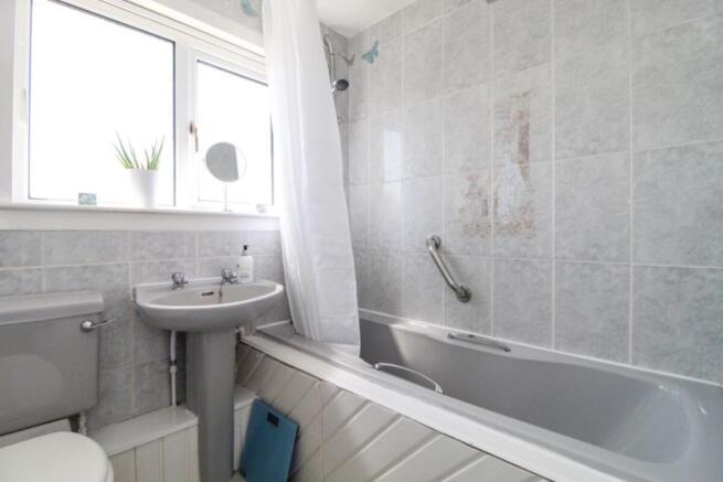 Bathroom / WC