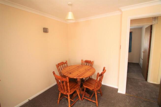 Dining Area.JPG