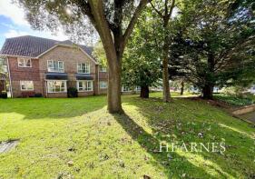 32, 1 Willow Park, Park Road, Poole BH14 0JP