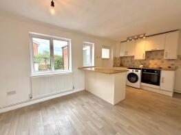 10, St Andrews Close, Wroughton, Swindon SN4 9DW