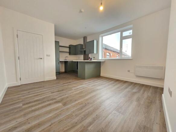 1 Bed Flat