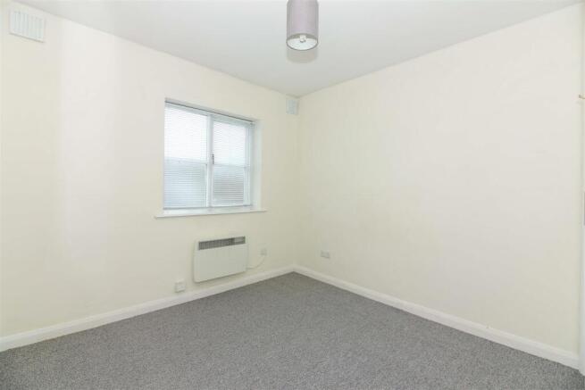 Bedroom .JPG