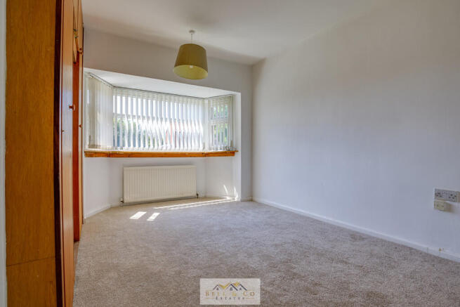 3 bed Semi-Detached for sale Image 11
