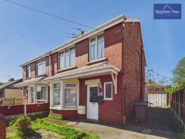 160, Lindale Gardens, Blackpool FY4 3PL