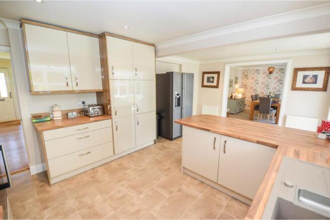 Kitchen/Breakfast