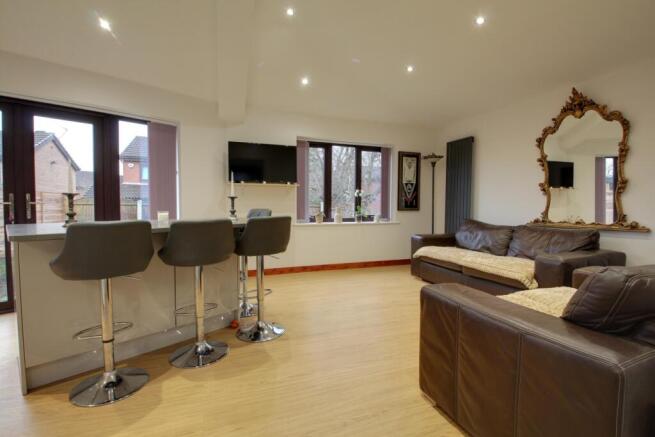 3 bed Detached for sale Image 9