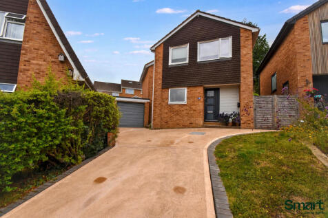 Chester Close, Exeter