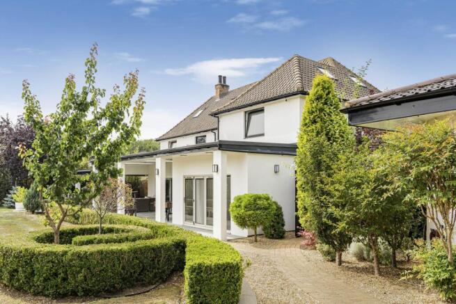 Codicote Road, Welwyn photo 2