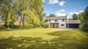 Spinfield, Derby Lane, Ashbourne DE6 3AB