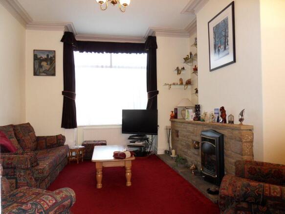 Photo 3