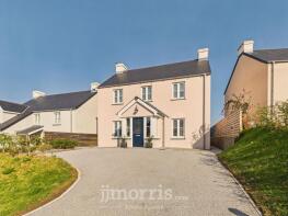 3, Swn Y Nant, Newport SA42 0PF