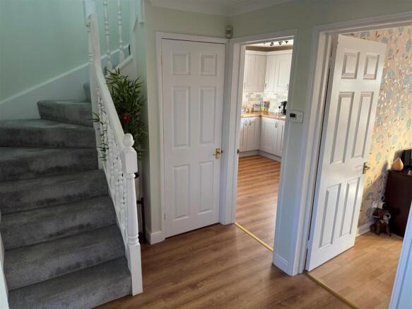 Entrance Hall..jpg