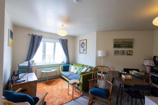 2 bed Apartment for sale Image 10