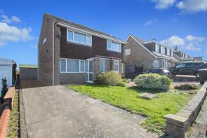 25, Clare Drive, Thrapston NN14 4TA
