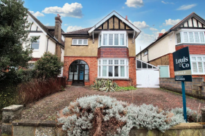 11, Curzon Road, Maidstone ME14 5BA
