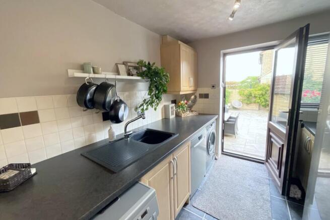 3 bed Detached for sale Image 7
