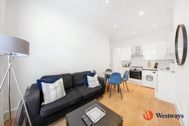 Living area + kit...