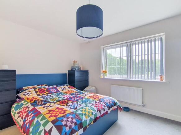 4 bed Town House for sale Image 11