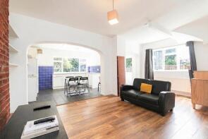33, Sawley Road, London W12 0LG